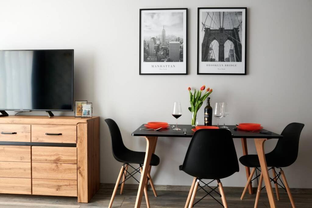 Easy Rent Apartments - Crystal Люблин Екстериор снимка
